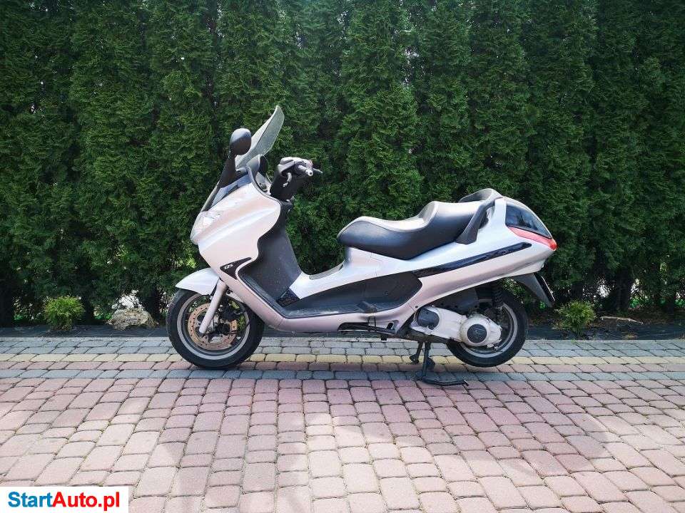 Piaggio X8 – Sanok – Podkarpackie