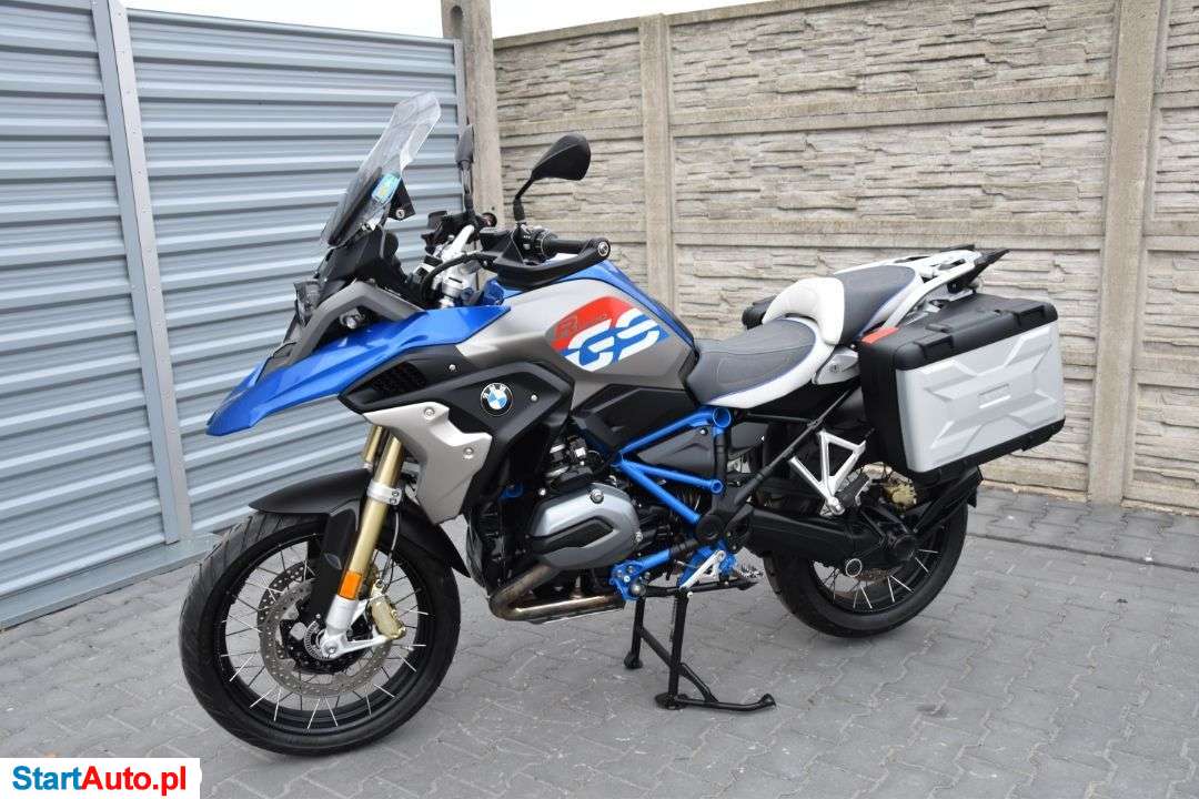 BMW R – Radom – Mazowieckie