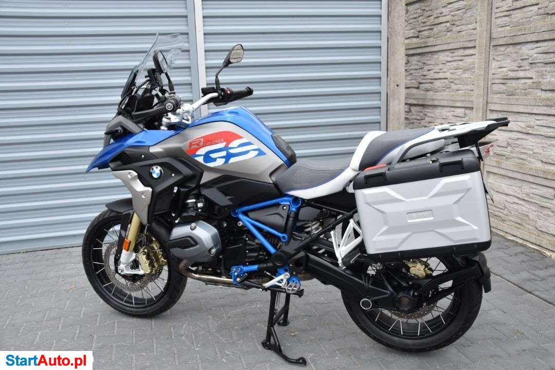 BMW R – Radom – Mazowieckie