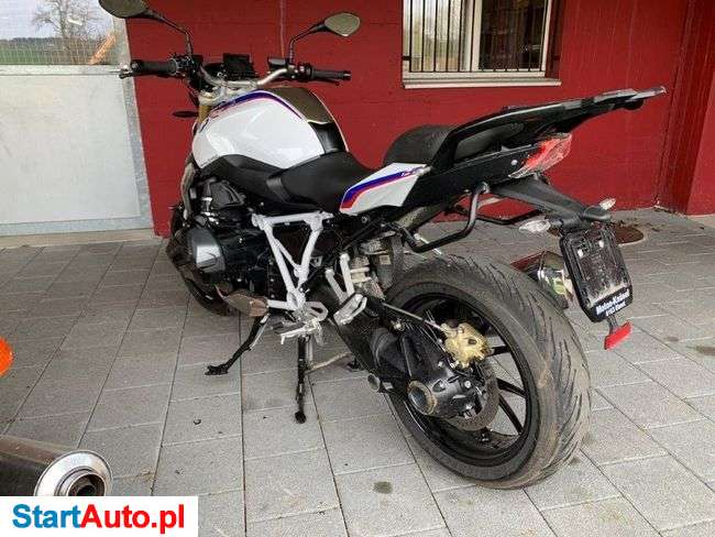 BMW R – Czerniewice – Łódzkie