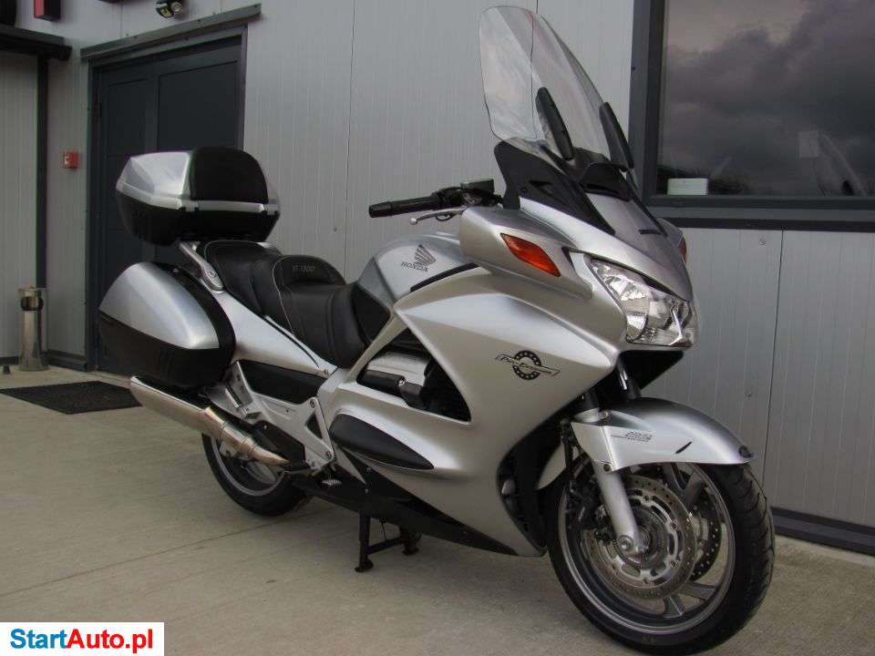 Honda ST – Kutno – Łódzkie