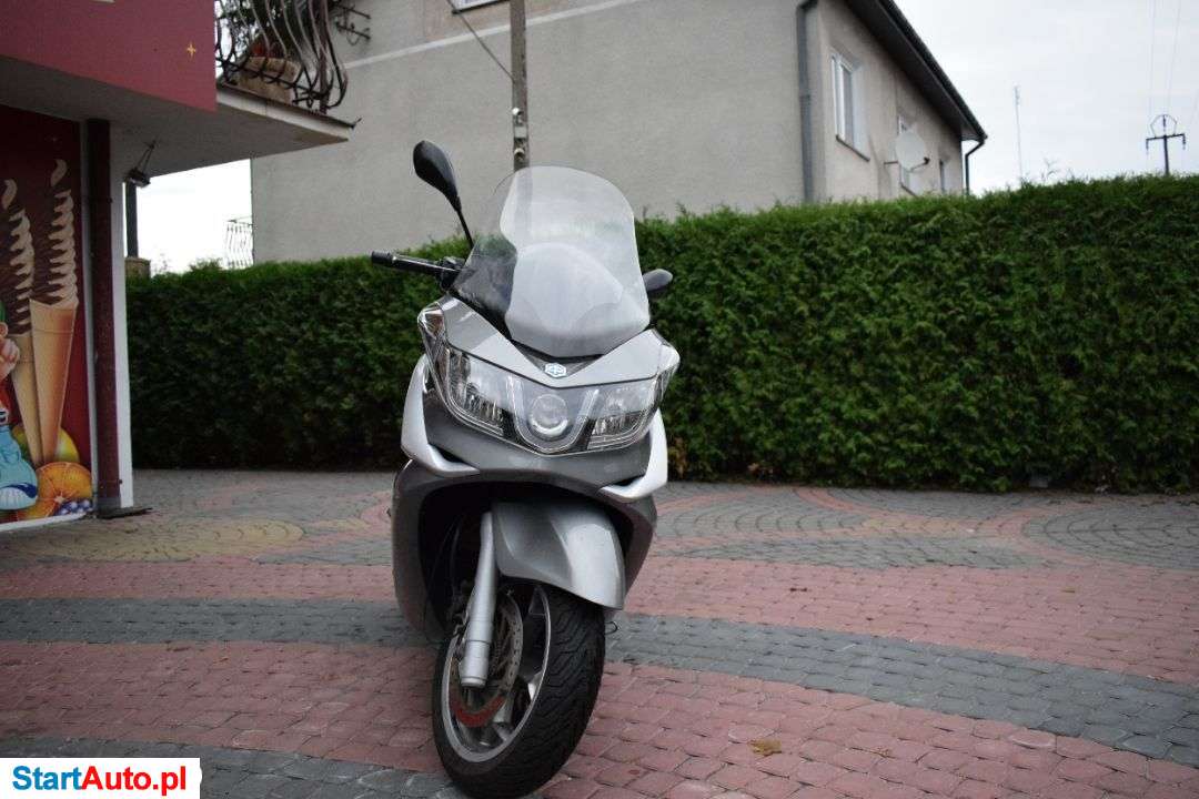Piaggio X10 – Łochów – Mazowieckie