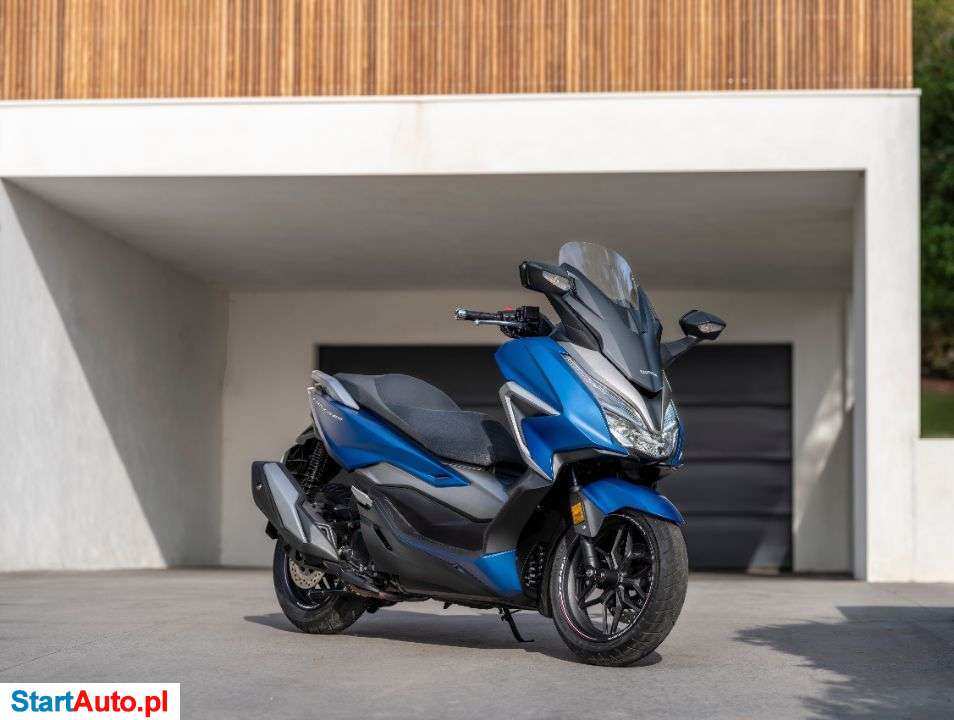 Honda NSS – Warszawa – Mazowieckie