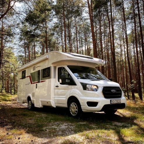 Wynajem kamera Olsztyn – kamper camper