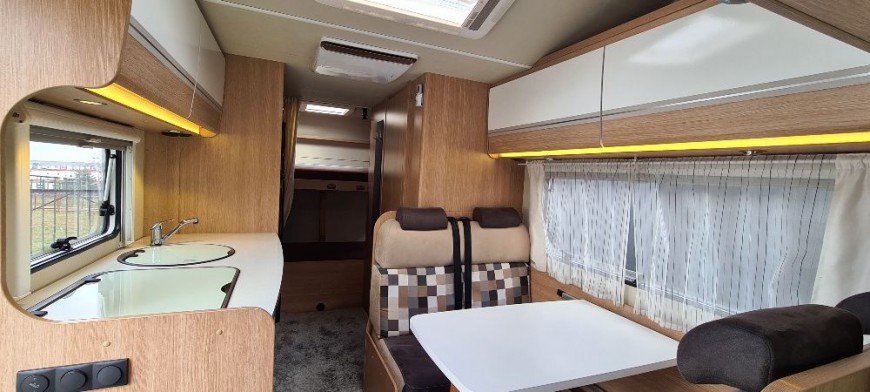 Promocja VIP-6 osób EXSLUSIVE Full opcja Kamper wynajem Wynajm
