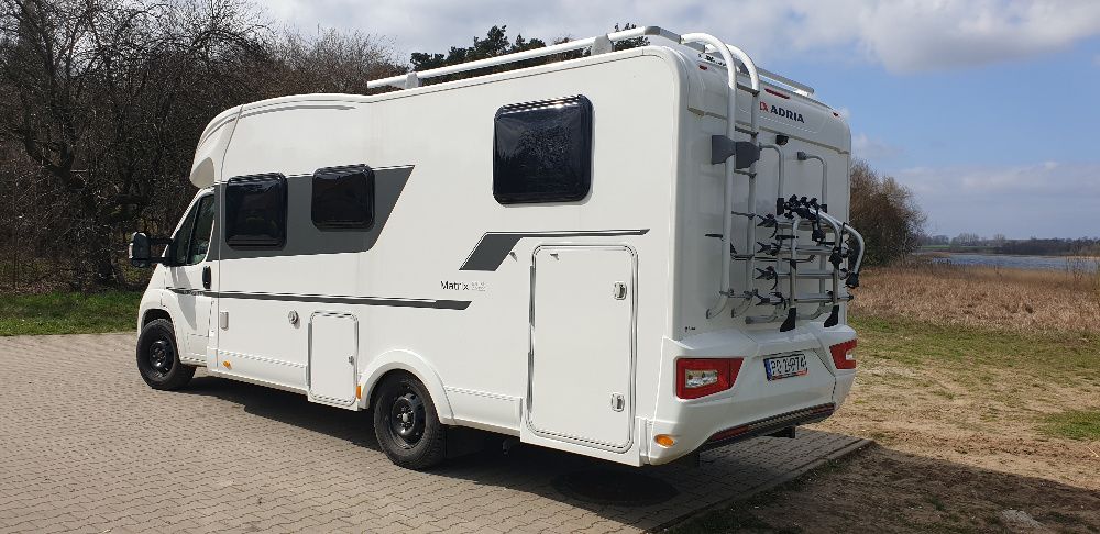 WYNAJEM-WYPOŻYCZENIE Kampera Adria Matrix 670 SL 5-osób