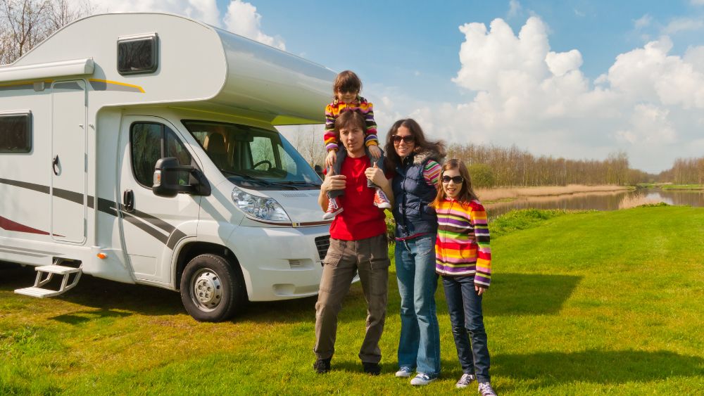 MAJÒWKA Promocja Wynajem Kampera -nowy DETHLEFFS VIP trend