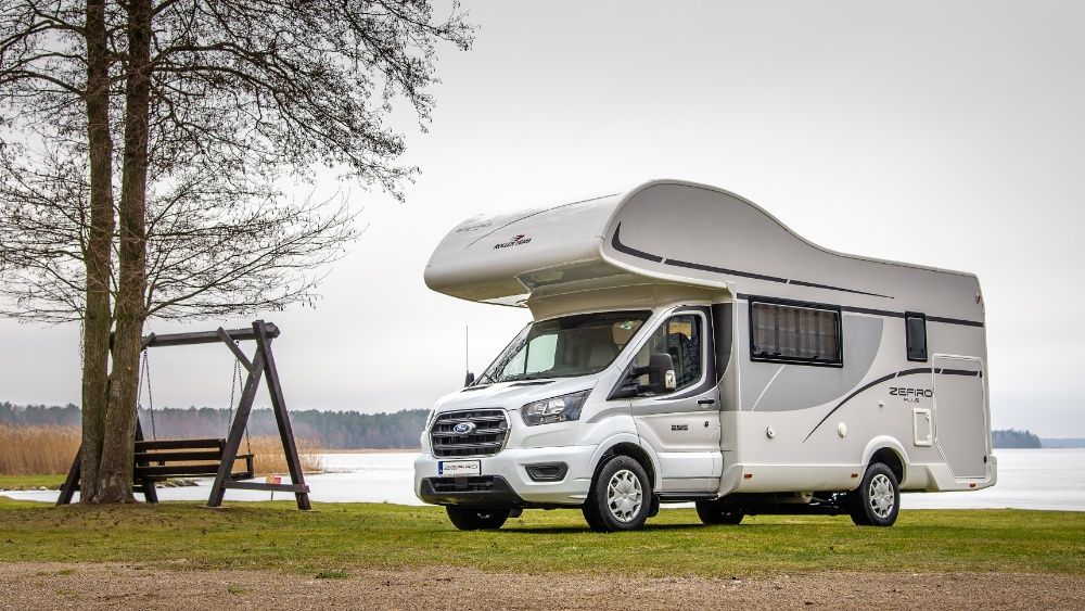 Wynajem Kampera Campera – alkowa – AUTOMAT