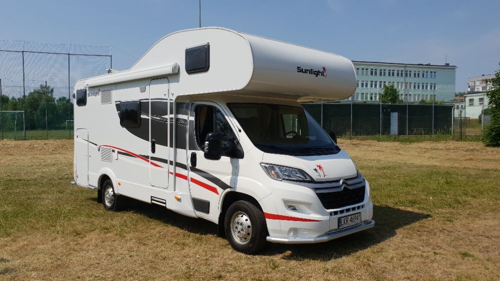 Promocja VIP-6 osób EXSLUSIVE Full opcja Kamper wynajem Wynajm