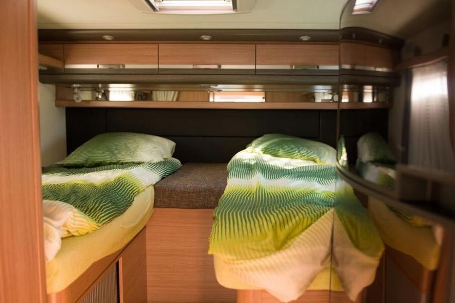 Wynajem kampera kamper wypożyczalnia camper najem Knaus, Adria