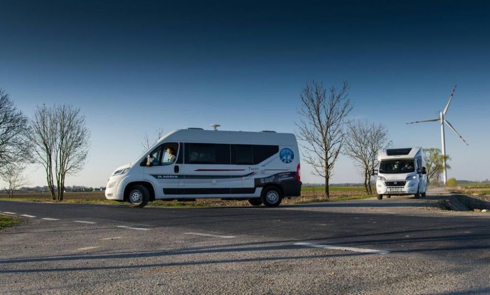 Wypożyczalnia camper kamper najem kampera wynajem