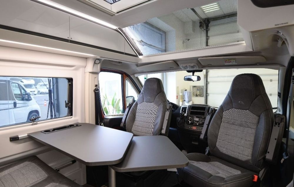 Kamper 2021r Wynajem Kraków 4 osób Automat Wypozyczalnia Kamperów