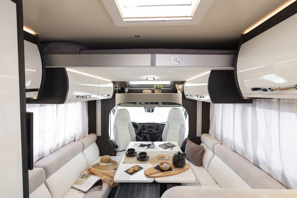 Kamper wynajem wypożyczalnia, 6 osób, 170Km autom. 2021r Tarnów Promoc