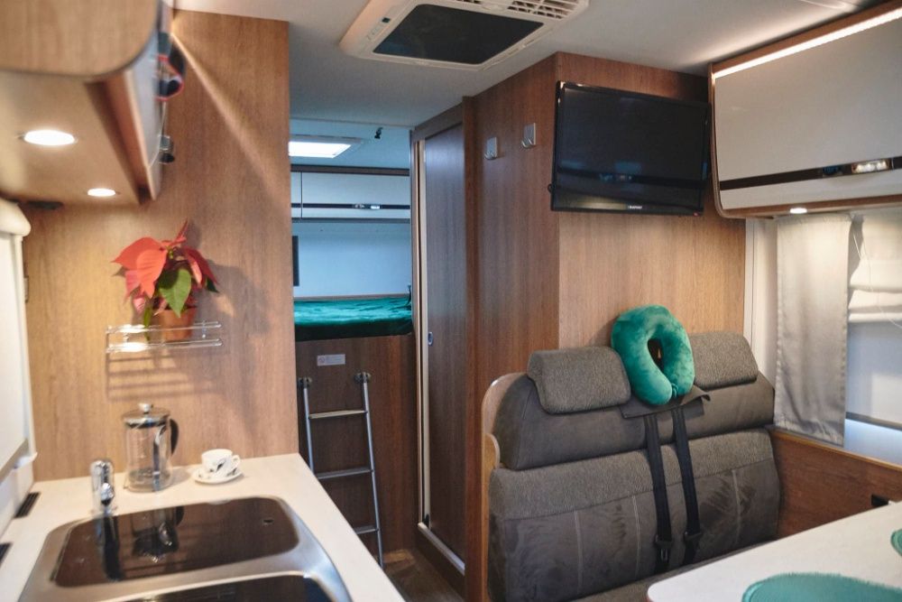 Nowy 6 osobowy kamper DETHLEFFS VIP trend wynajem