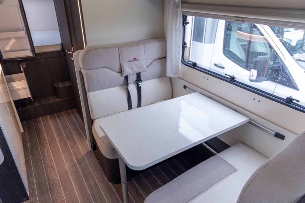 Wynajem kampera Roller Team Kronos 295M (6os.)