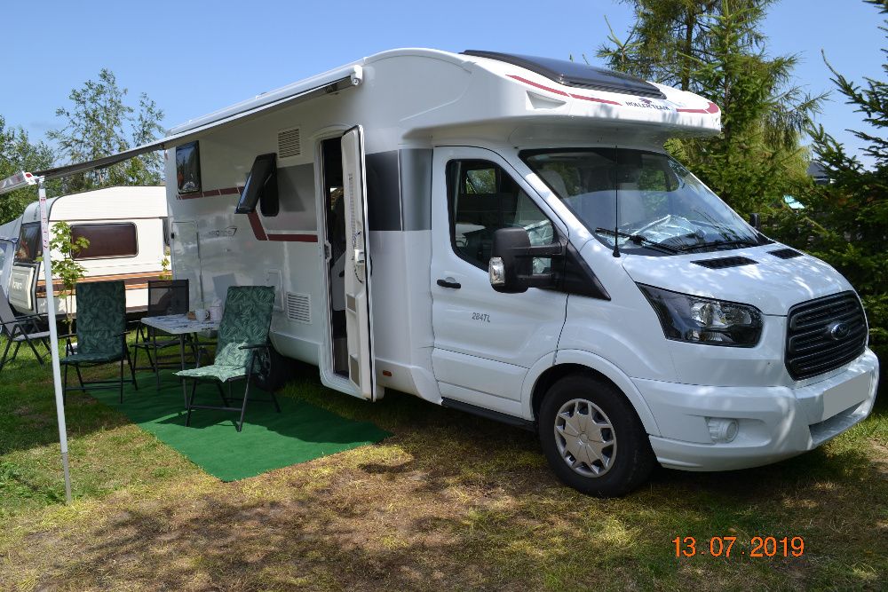 Wynajem Kamper 5-osobowy Automat