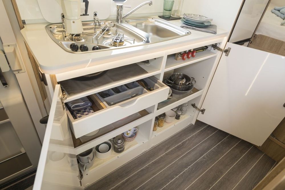 Wynajem Kampera Alkowa 6osób-Toruń-Solec Kujawski-Bydgoszcz-170KM Nowy