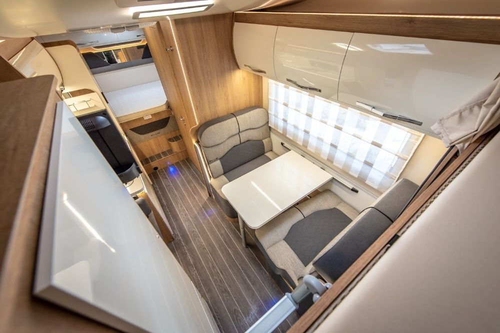 Wynajem Kampera Campera – alkowa – AUTOMAT