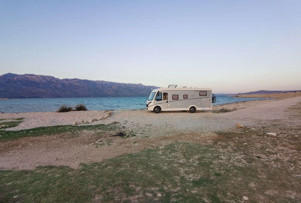 Kamper / camper wynajem Integra Dethleffs 7057 EB ZIMOWY. ALDE. 2020r.