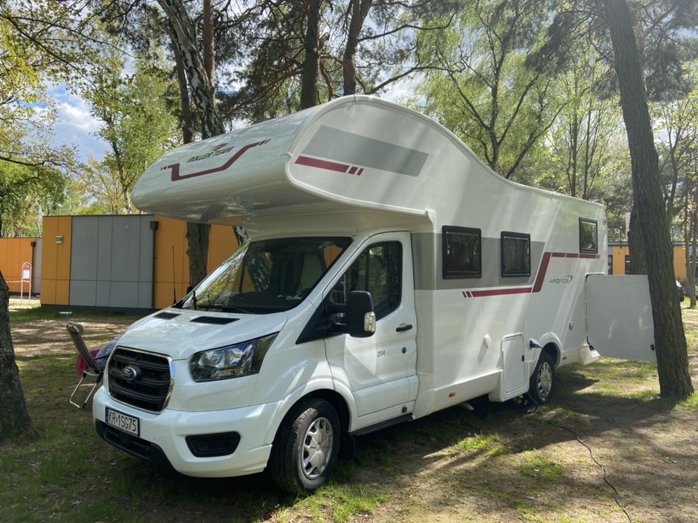 Wynajem kampera ALKOWA, 5-osobowy, bogate wyposażenie, LATO/ZIMA.