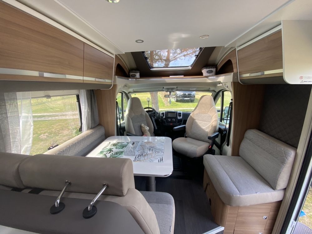 Kamper wynajem Adria 5 osób Warszawa Wolne terminy