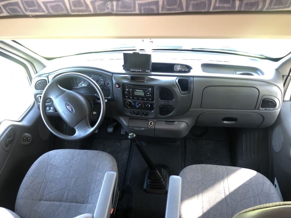 Spij gdzie chcesz KAMPER wynajem wypożyczalnia 6 osob.