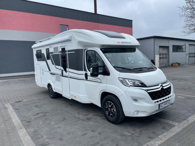 Wynajem Kampera Adria Matrix Axess 670 SL