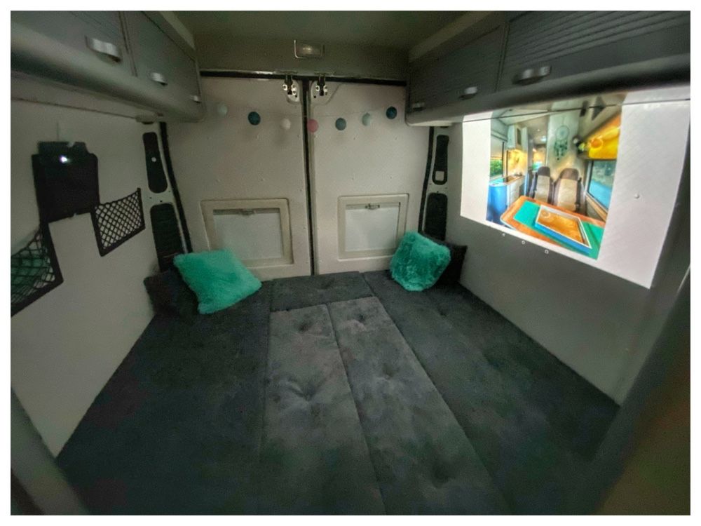 YOLO VANS – Wyjątkowy Kamper na wynajem. Wolne Terminy :)