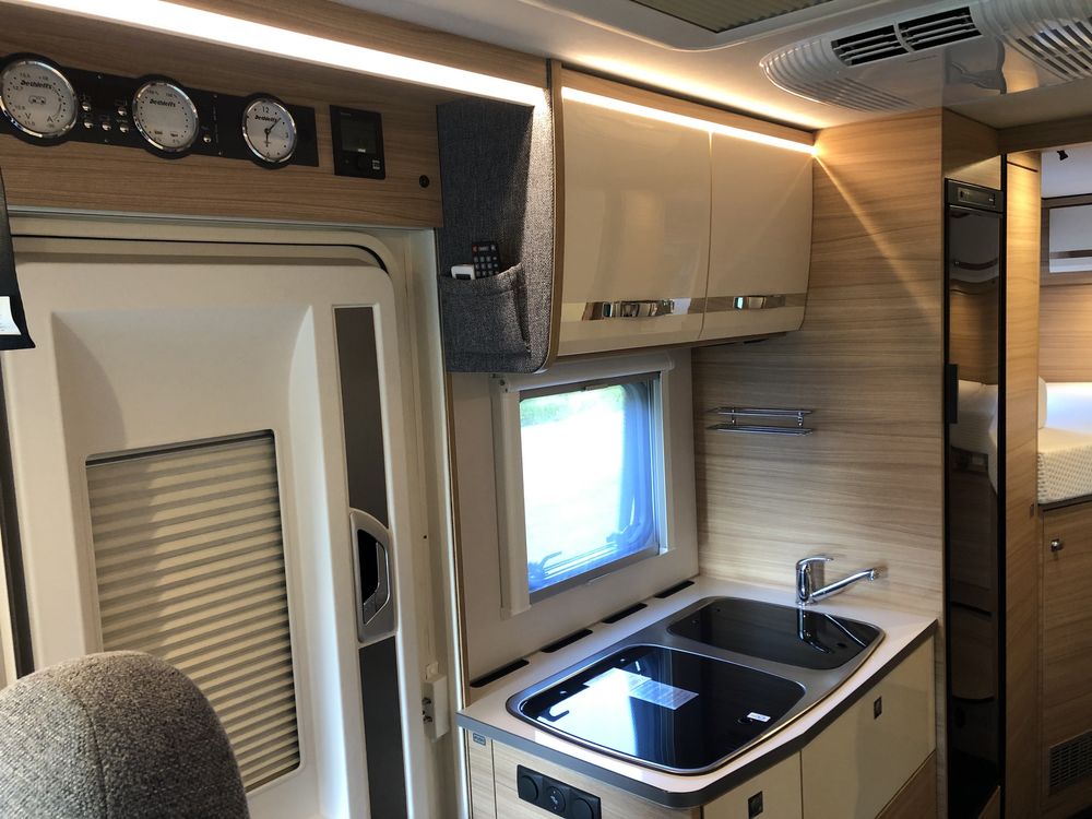 Wynajem Kampera Warszawa (Integra 2020)