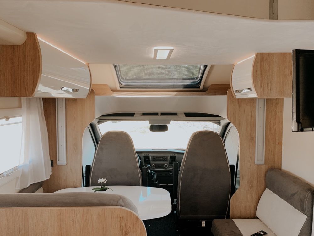 Kamper na wynajem Horon 84XT 5-osobowy NOWY