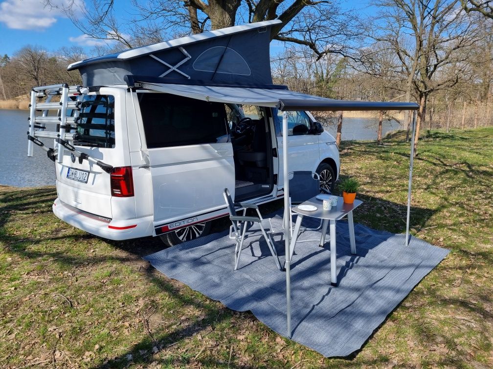 Wynajem Kampera – Nowy VW California Coast Wrocław