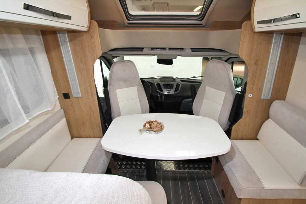 Wynajem, wypożyczalnia kamper Ford R.T. Kronos z wyposaż.Małopolskie