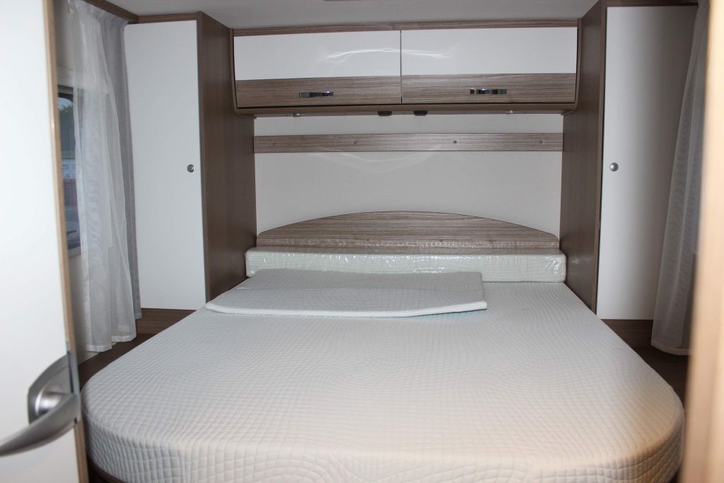 Wypożyczenie wynajem kampera carado t449 5 os.NOWY BOGATE WYPOSAŻENIE