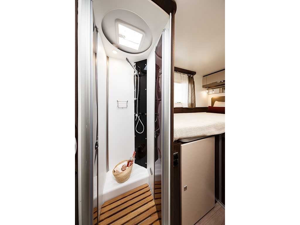 Camper WYNAJEM KAMPERA 2021r – wypożyczalnia kamperów Rzeszów