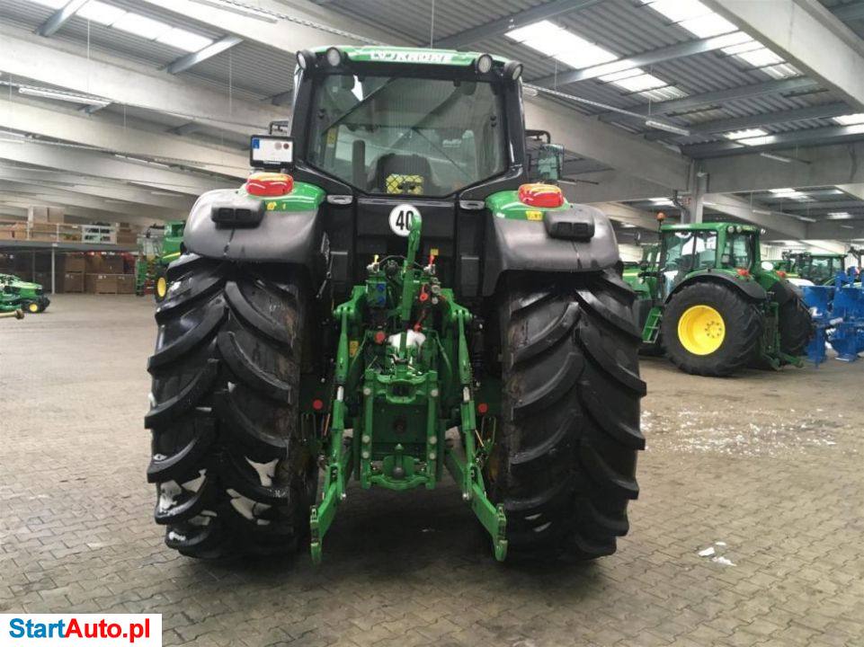 John Deere 6195M