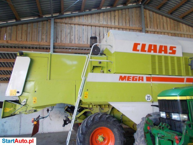 Claas Mega Lexion
