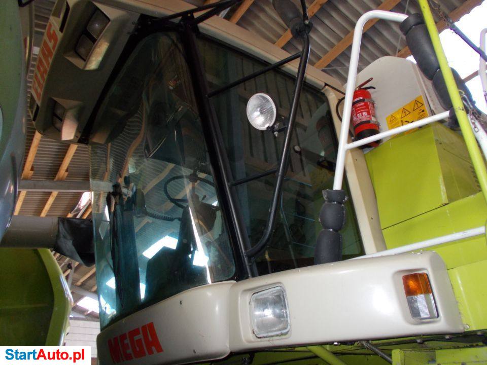 Claas Mega Lexion