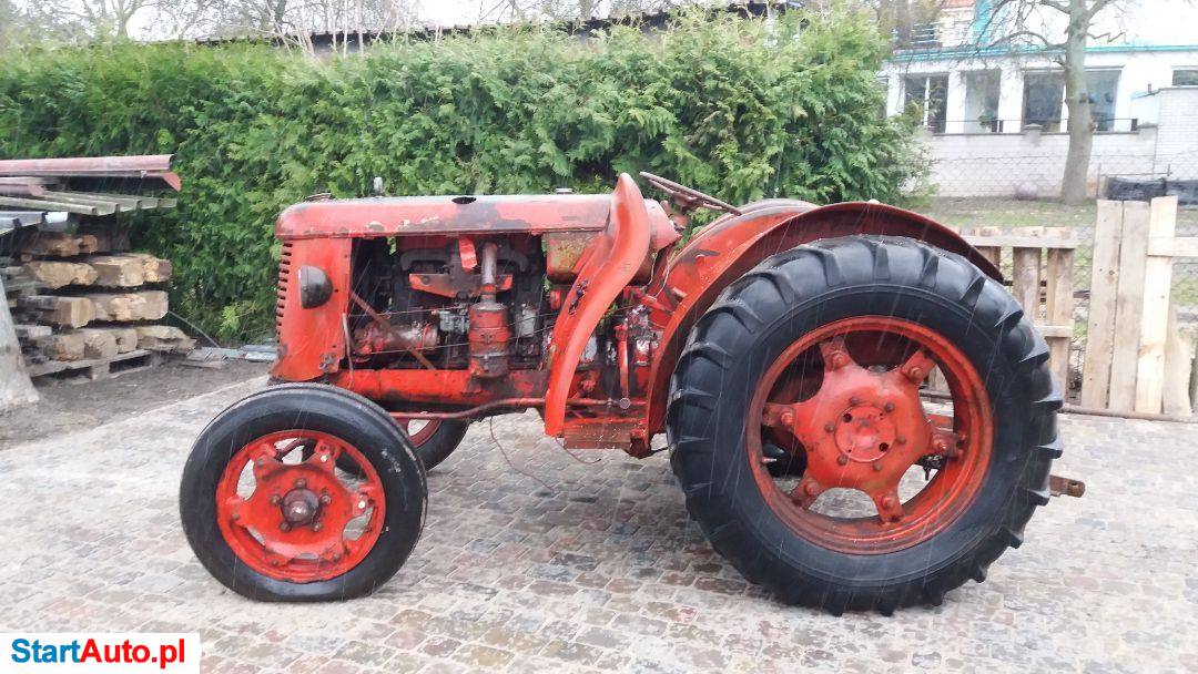 David Brown Cropmaster