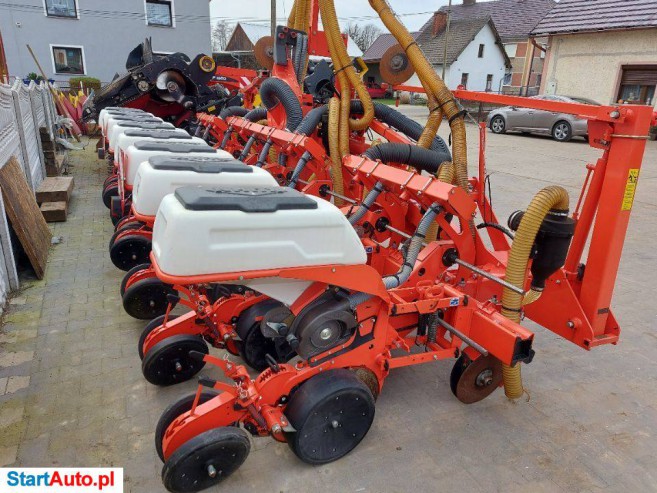 Kuhn MAXIMA 2