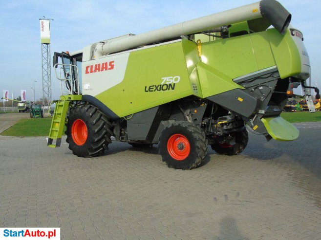 Claas LEXION 750