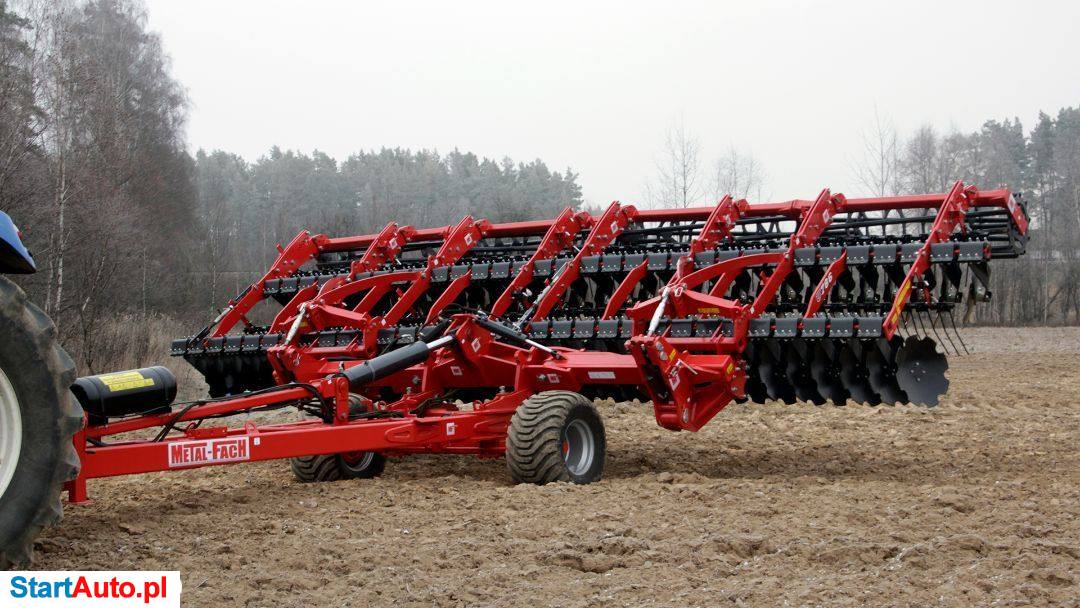 Metal Fach U786 + U910 MEGA