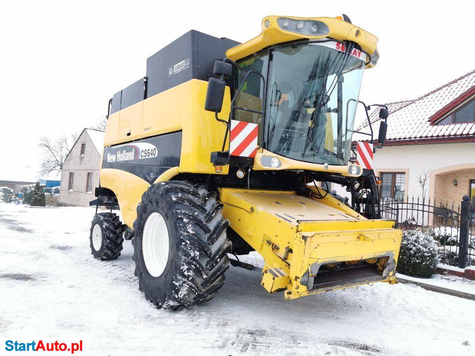 New Holland CS 640, Heder 5.18m