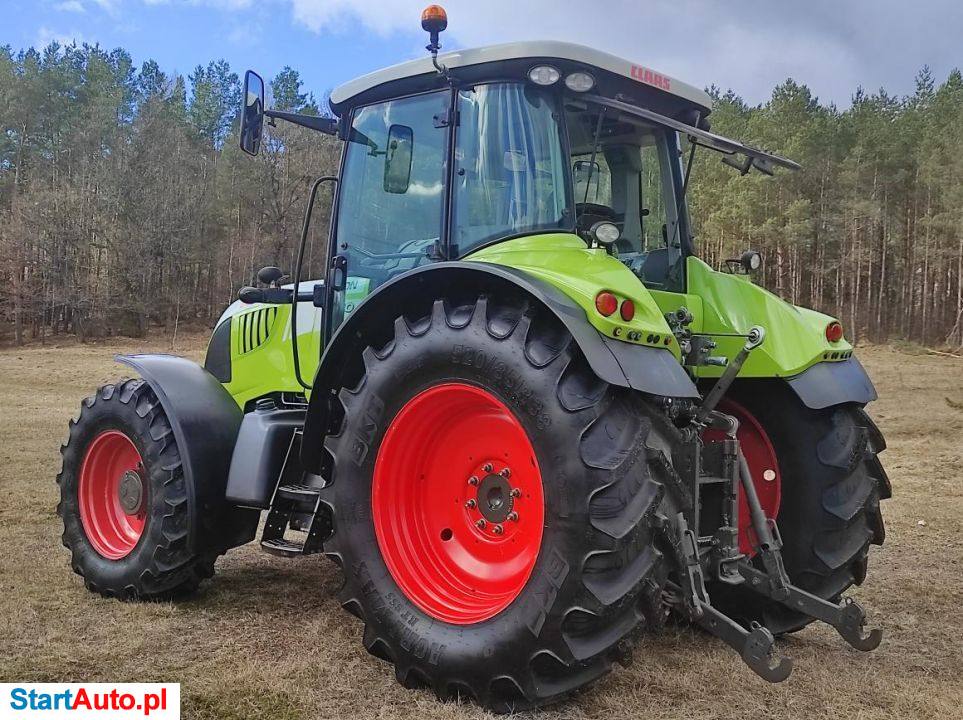 Claas Arion 640