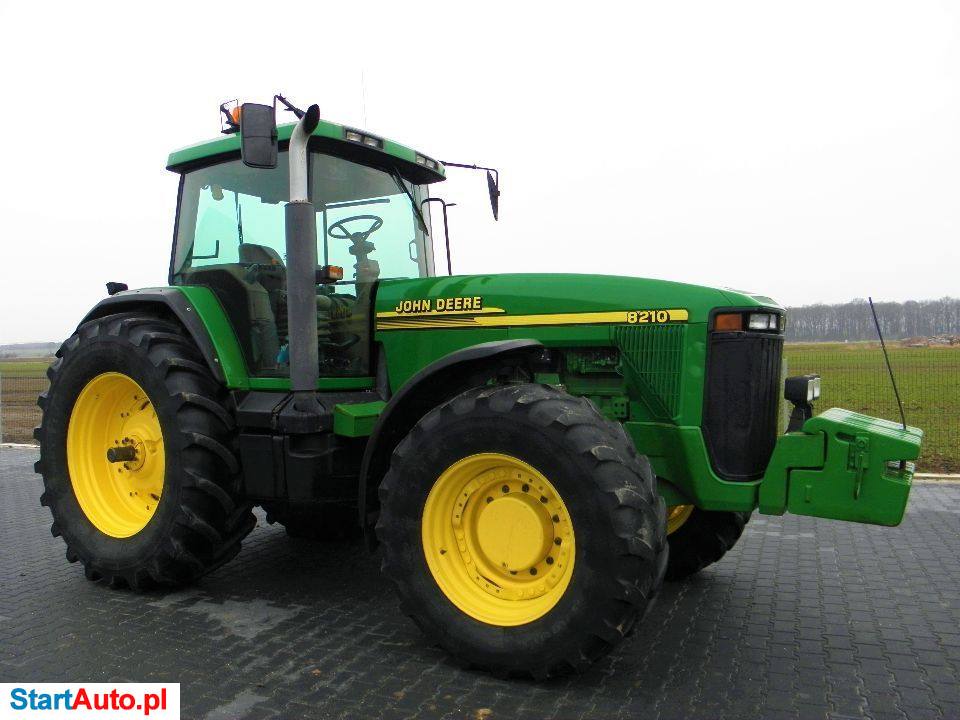 John Deere 8210 POWERSHIFT 8310 8200 8300 8400 2001 Rok Nie Malowany Stan Idealny