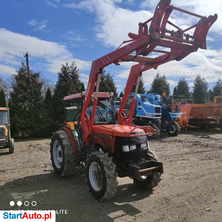 Case IH PJN 75 + ŁADOWACZ