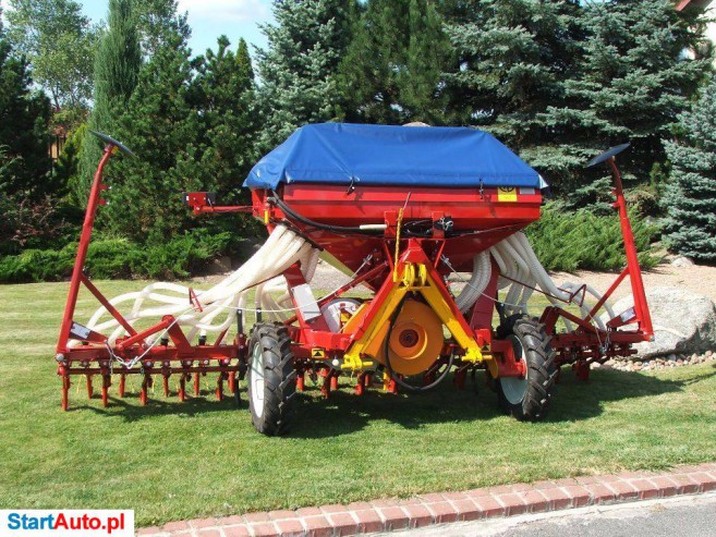 Siewnik Pneumatycznt SPU-4 (ACCORD)