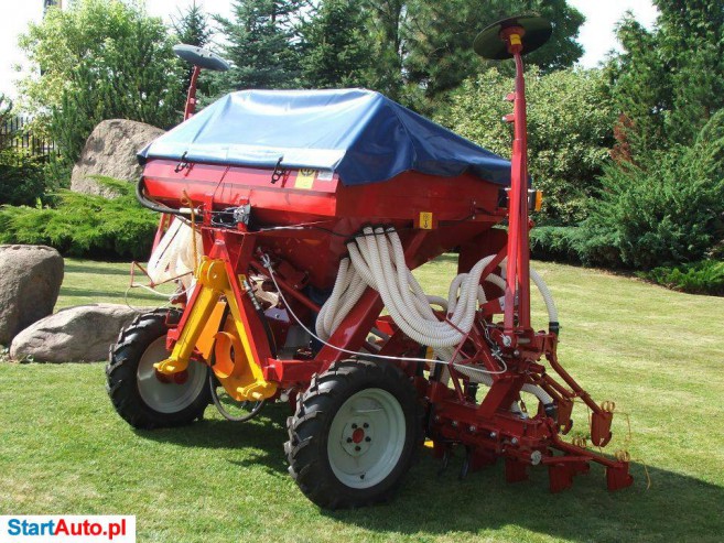 Siewnik Pneumatycznt SPU-4 (ACCORD)