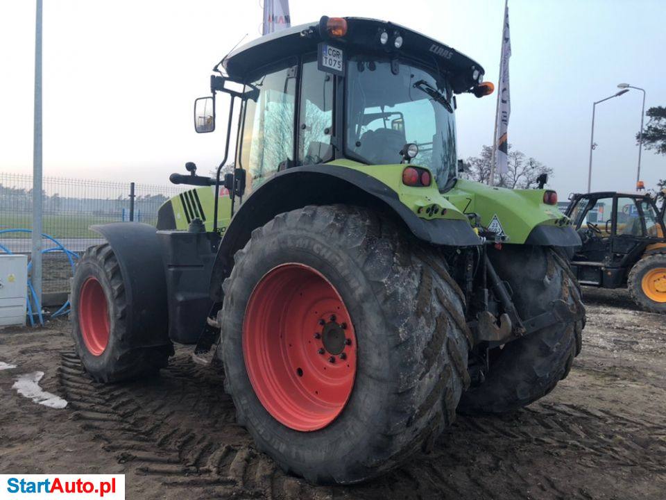 Claas Arion 650