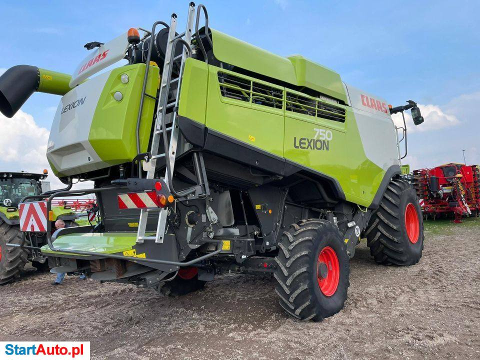 Claas LEXION 750