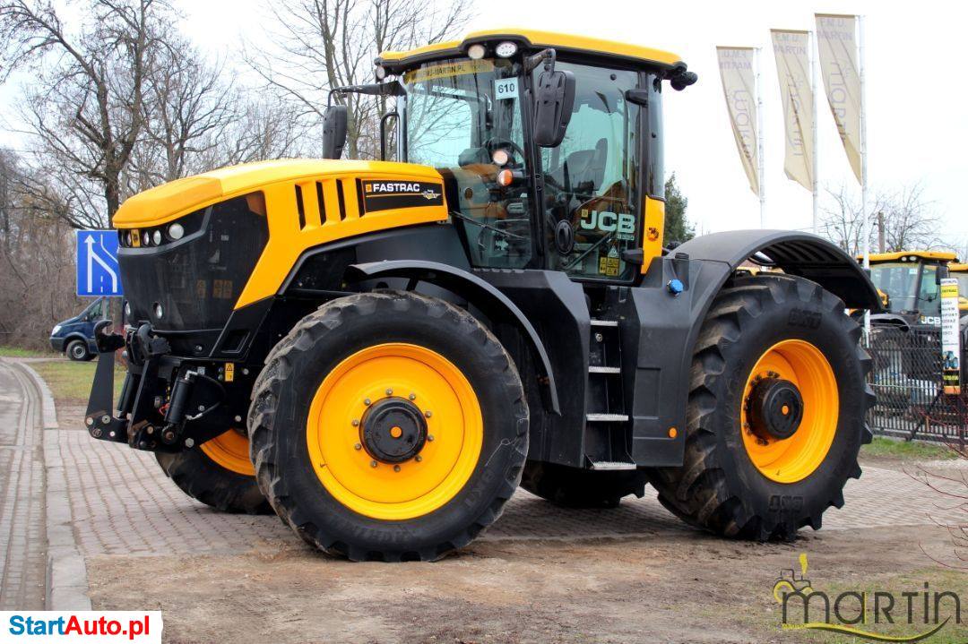 JCB FASTRAC 8330 | TUZ | 2017